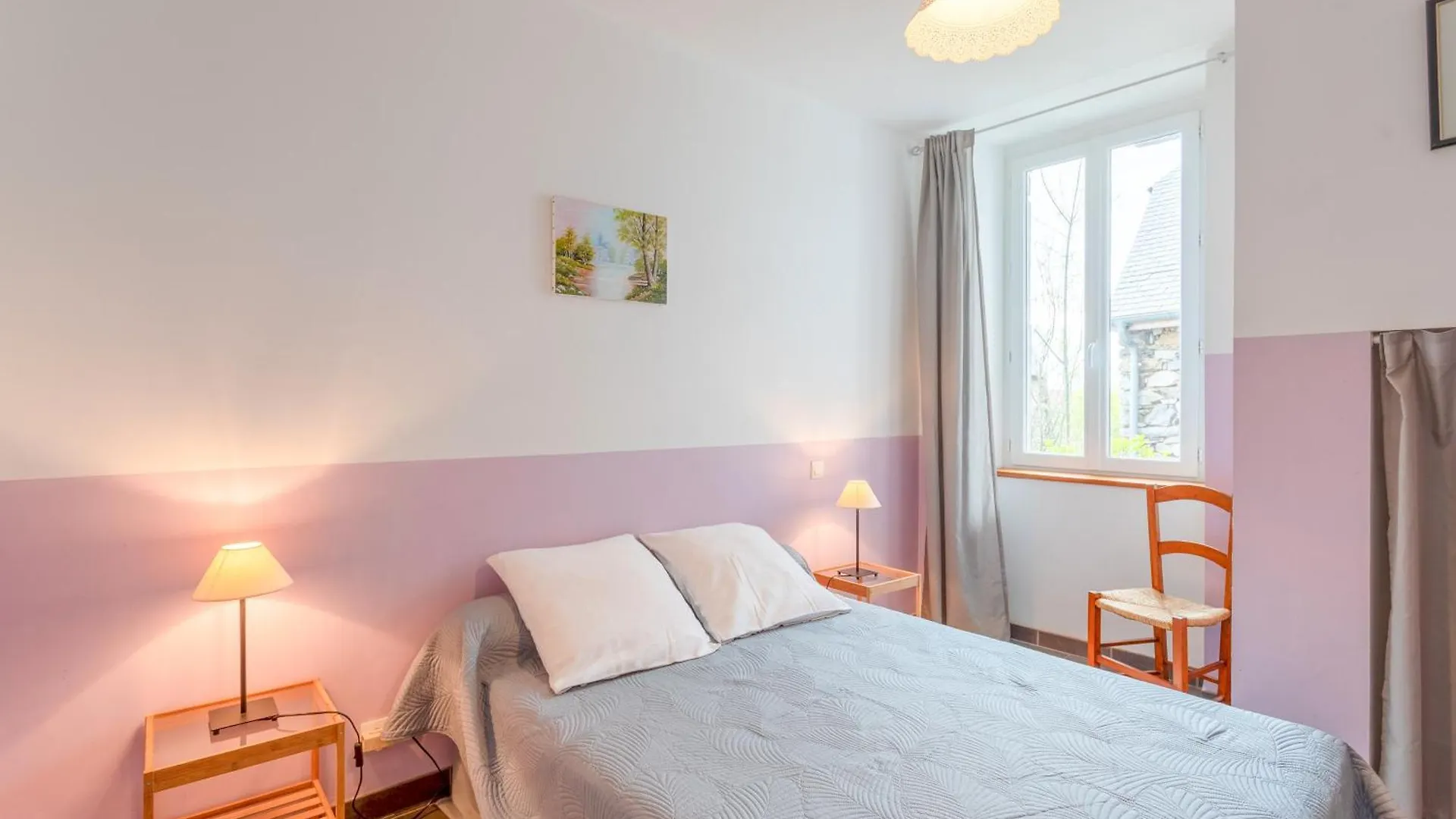 Gite Tete Pres De Lourdes Artigues  0*, Artigues (Hautes-Pyrenees) Frankrijk